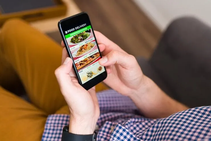 WhatsApp no restaurante: automatizar sem perder o humano